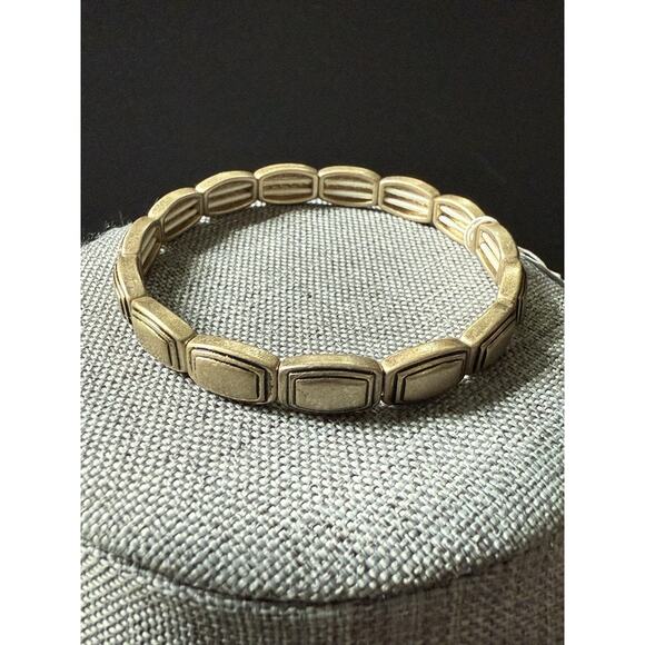 Lia Sophia Bolted Bracelet Brushed Gold Tone Stretch Minimalist Career Casual - Picture 1 of 4